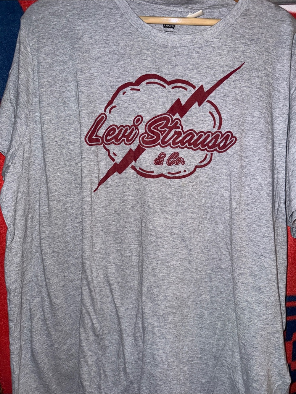 Levi's Heather Gray Tee with Maroon Graphic Logo